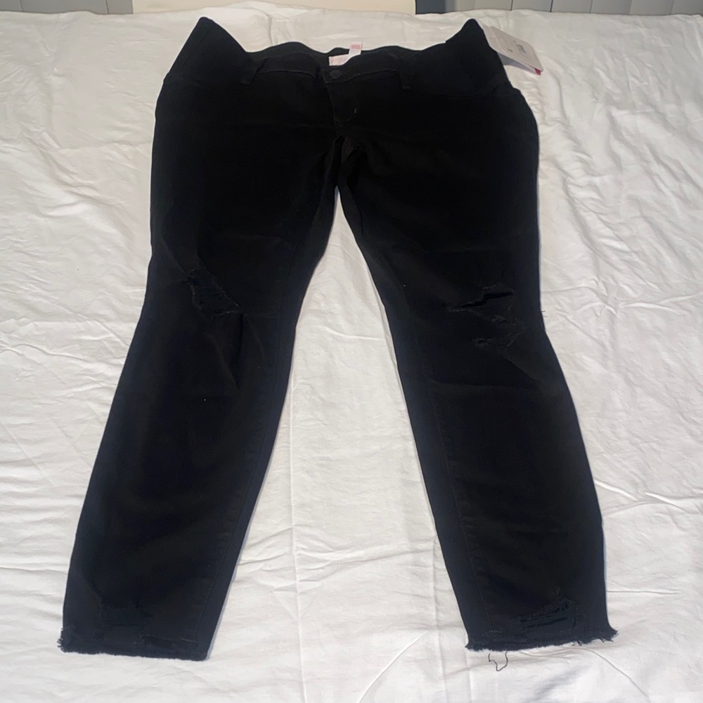 Isabel Maternity by Ingrid & Isabel Black Skinny Jeans